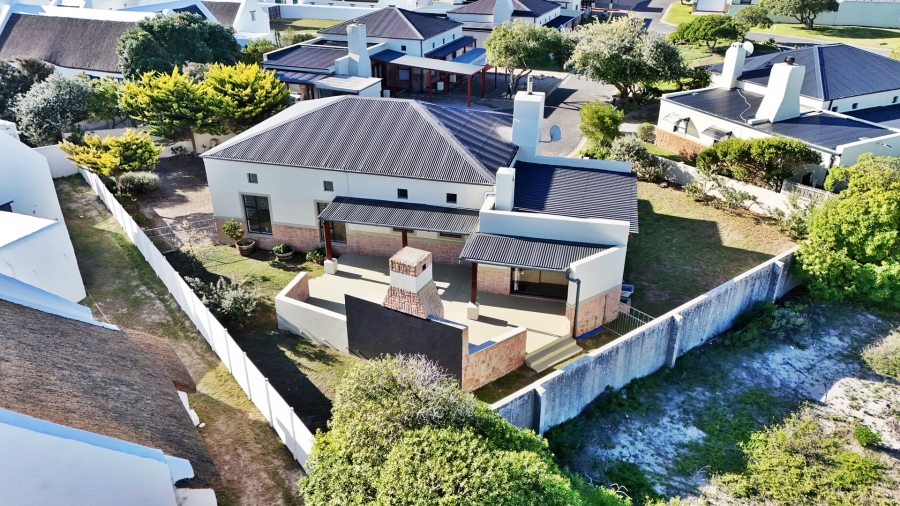 3 Bedroom Property for Sale in Struisbaai Western Cape